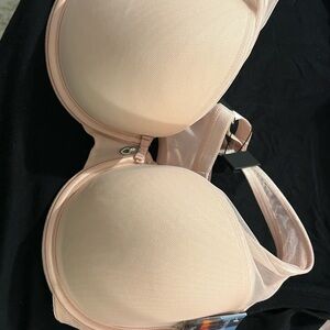 Curvy Couture Cream T-Shirt Bra with Seamless Design